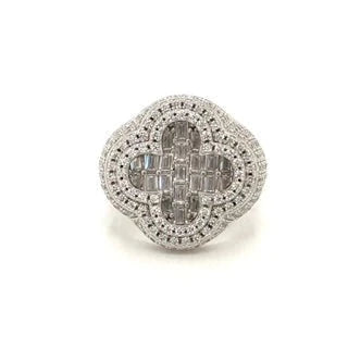 CLOVER RING