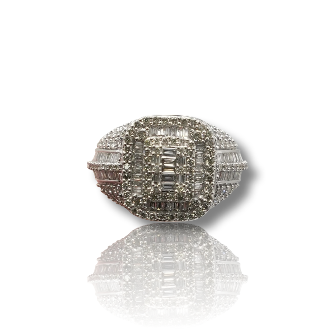 Recangular Diamond Ring