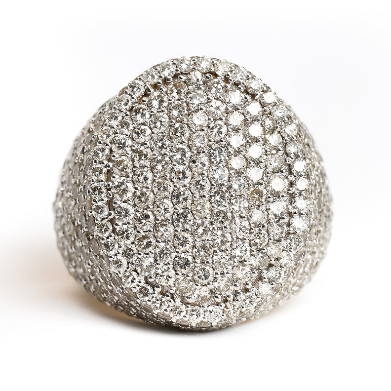 10K CIRCULAR DIAMOND RING