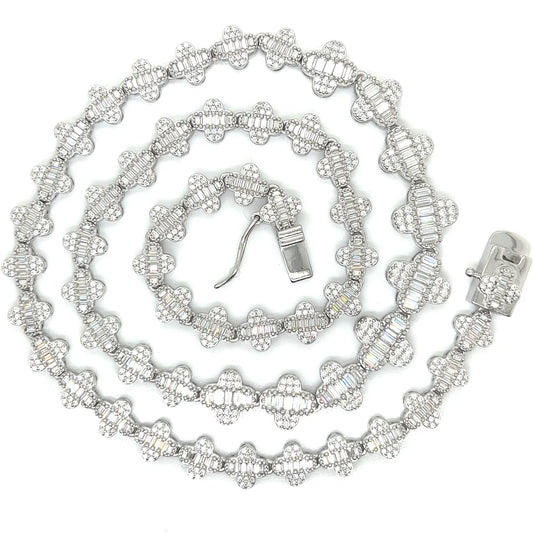 CUTE BAGUETTE CLOVER CHAIN