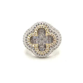 CLOVER RING